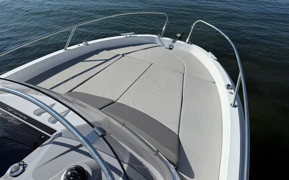 slider 2 Jeanneau Cap Camarat 5.5 WA