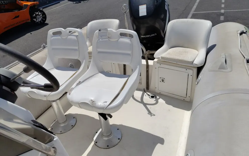 slider 7 Zodiac Pro 550 Open