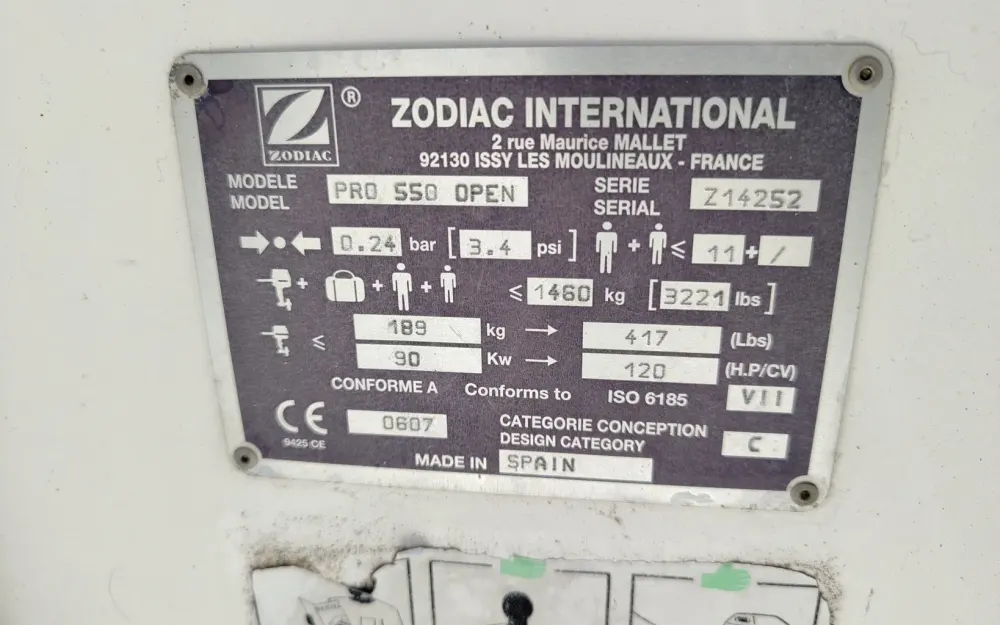 slider 9 Zodiac Pro 550 Open
