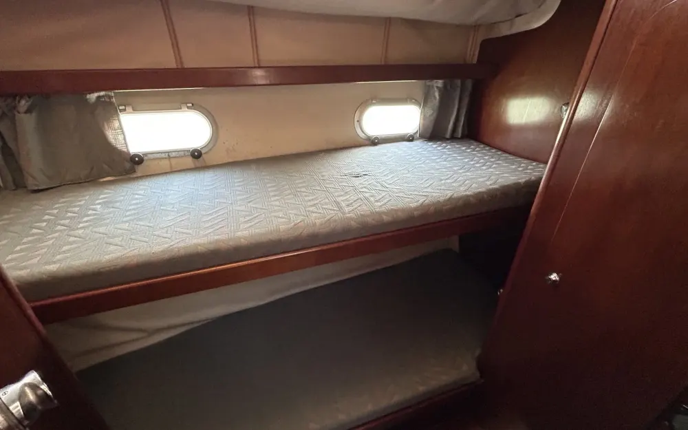 slider 3 Beneteau Antares 10.20