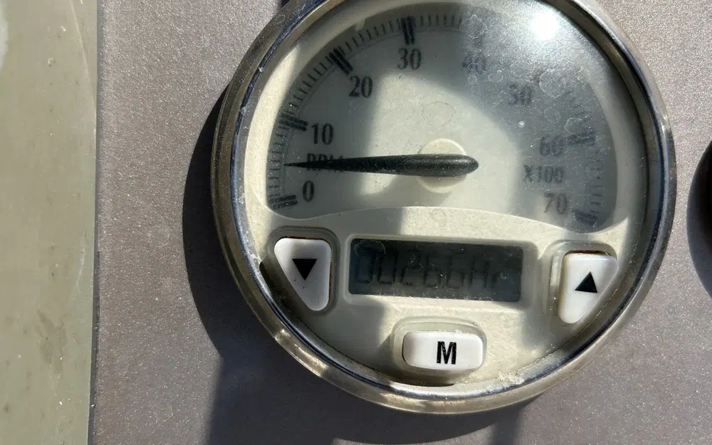 slider 6 Jeanneau Cap Camarat 715