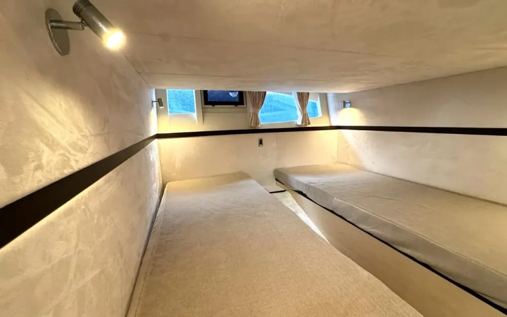 slider 10 Galeon  405 HTL