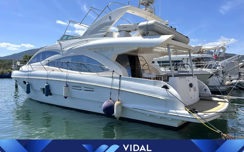 slider 0 Gulf Craft Majesty 56