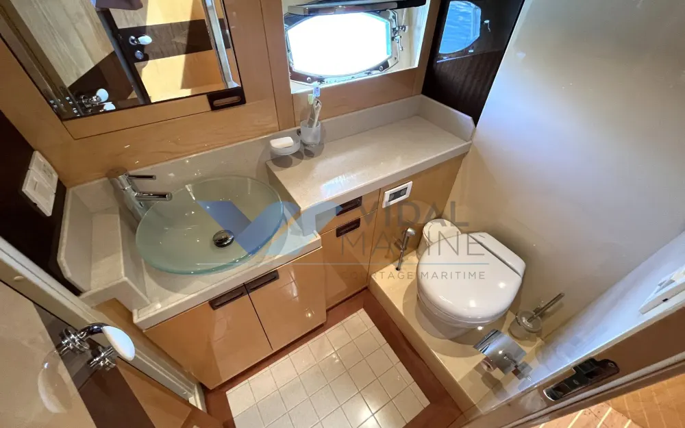 slider 19 Gulf Craft Majesty 56