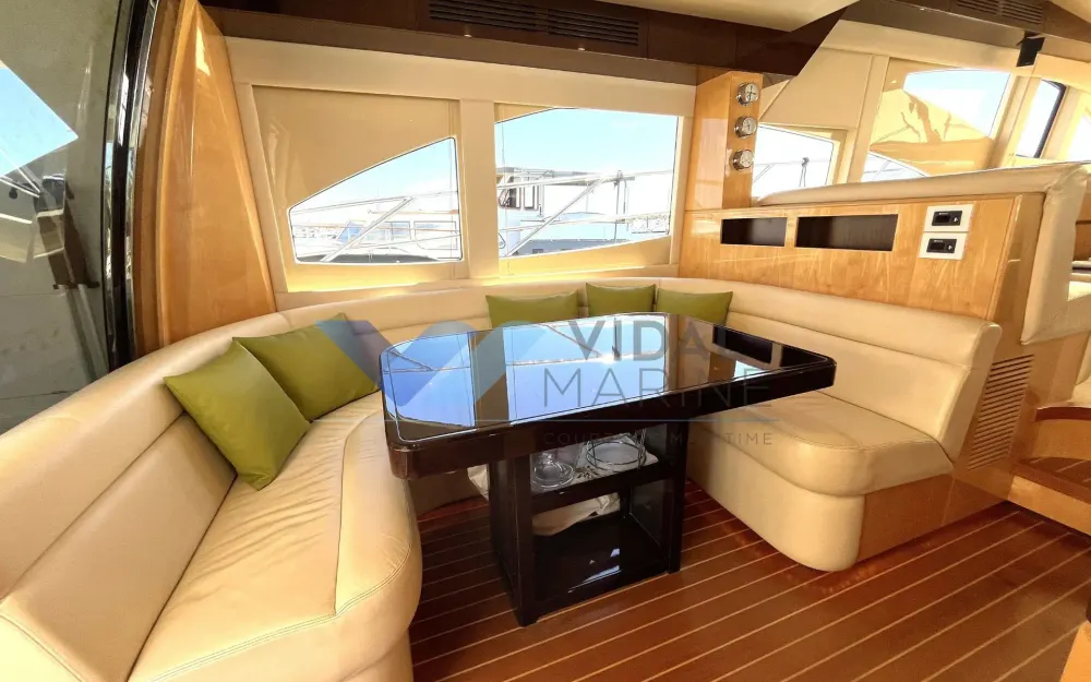 slider 4 Gulf Craft Majesty 56