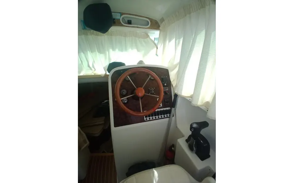 slider 4 Mery Nautic Belisaire 700