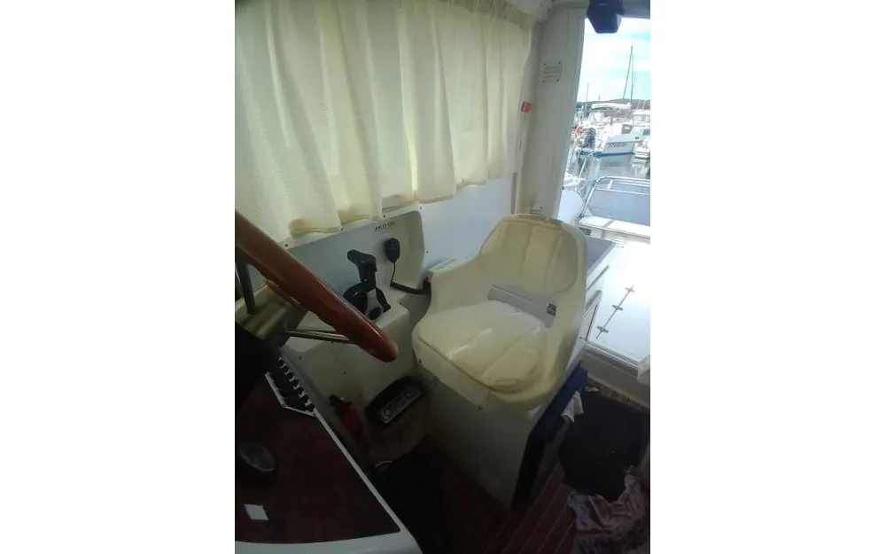 slider 7 Mery Nautic Belisaire 700