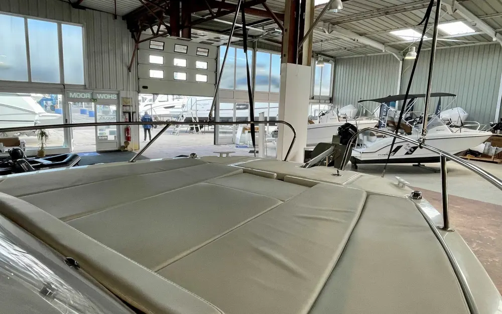 slider 9 Beneteau Flyer 7 SUNdeck