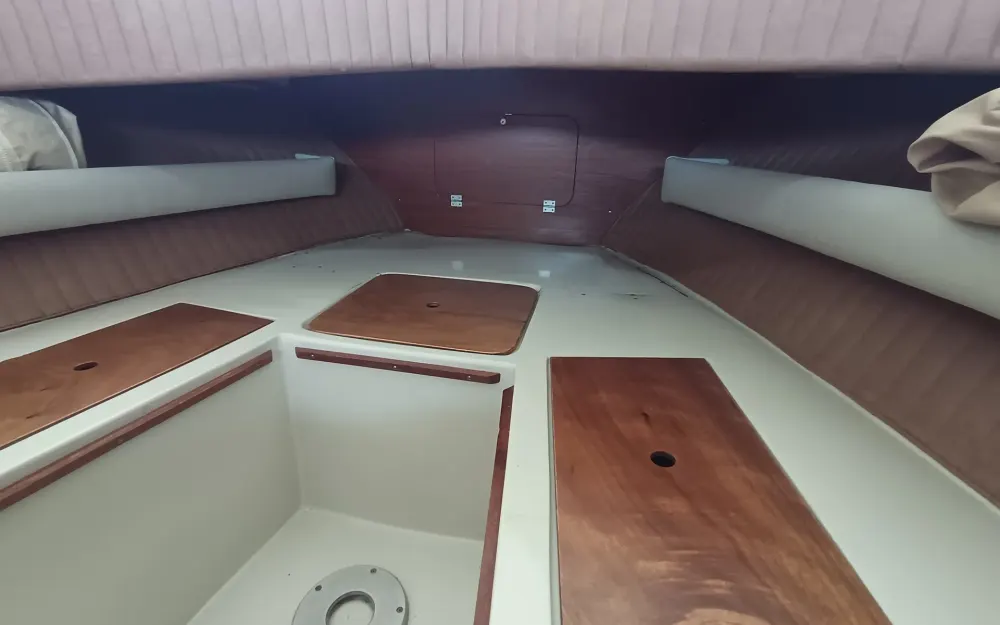 slider 19 Schweizer Saphir 650 GT