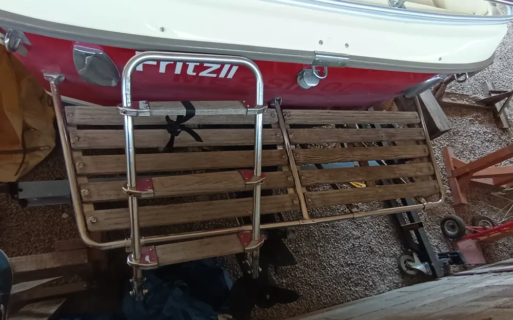 slider 34 Schweizer Saphir 650 GT