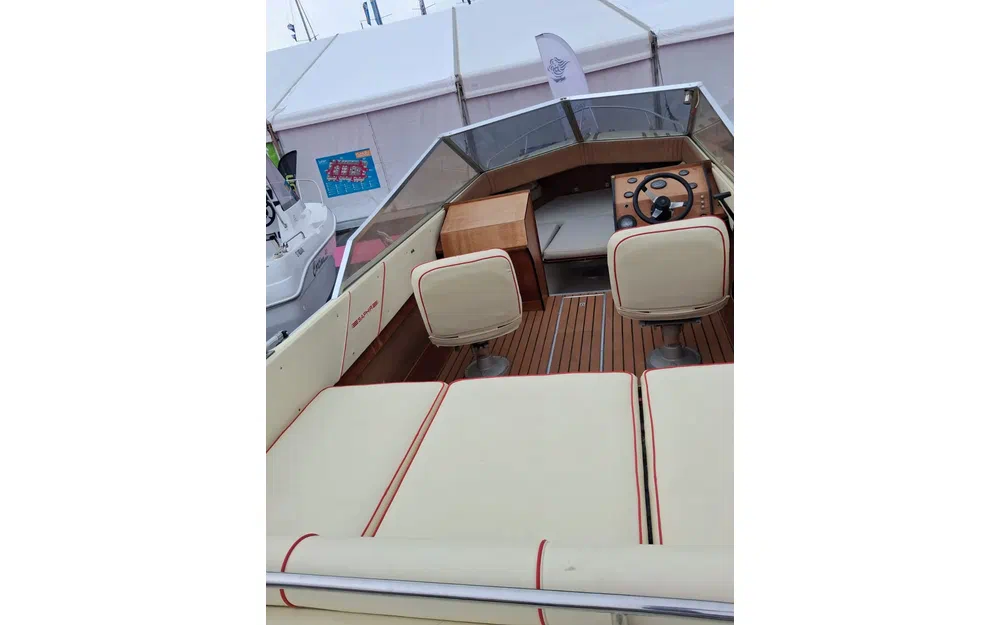 slider 50 Schweizer Saphir 650 GT