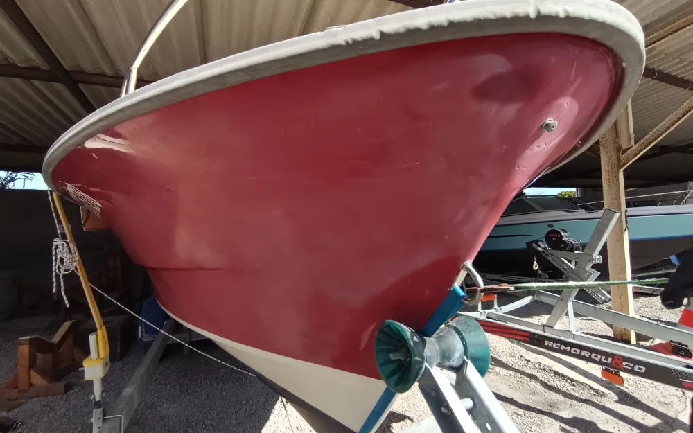slider 49 Schweizer Saphir 650 GT