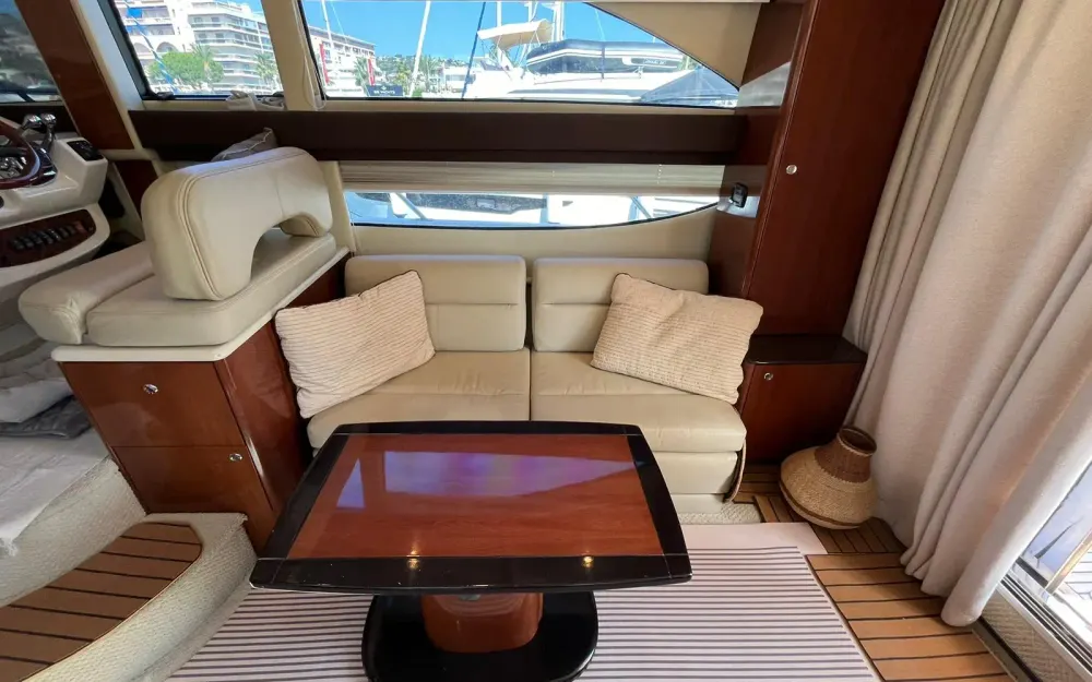 slider 15 Meridian Yacht Sedan 341