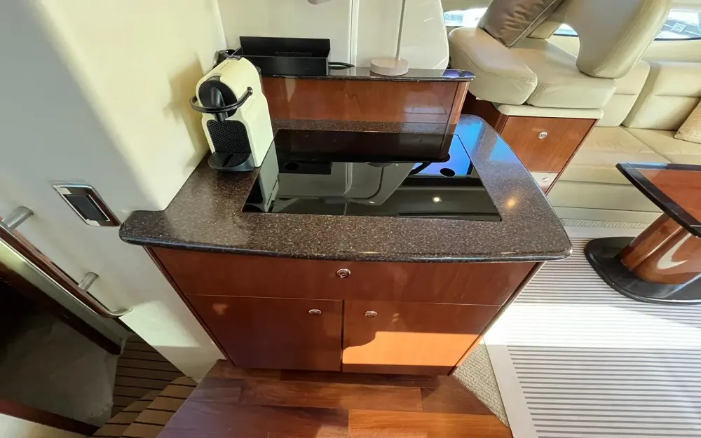 slider 19 Meridian Yacht Sedan 341