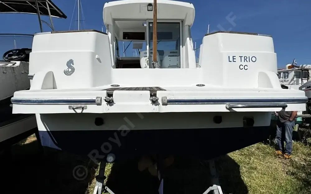 slider 2 Beneteau Antares 710