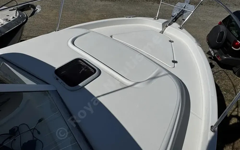 slider 5 Beneteau Antares 710
