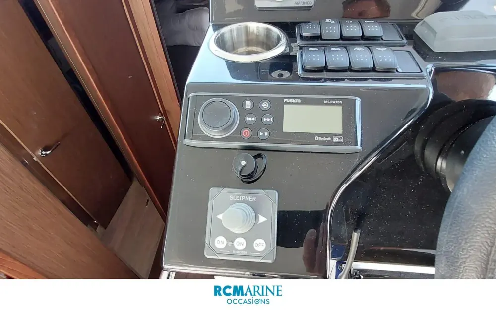 slider 13 Beneteau Antares 11 Fly
