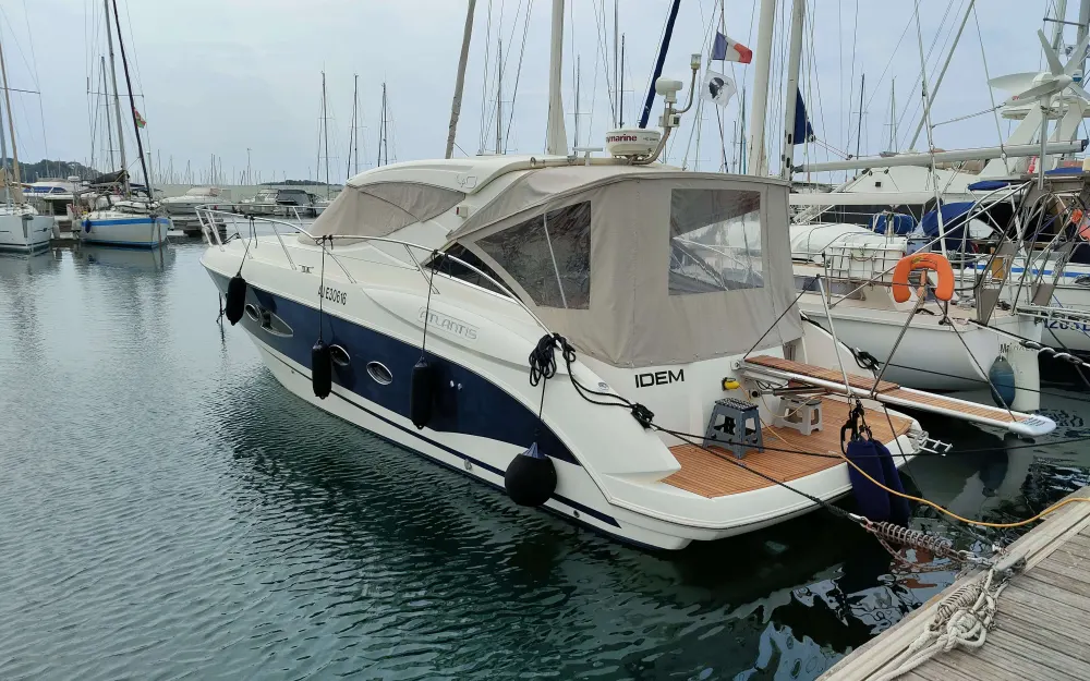 slider 0 Azimut Atlantis 40