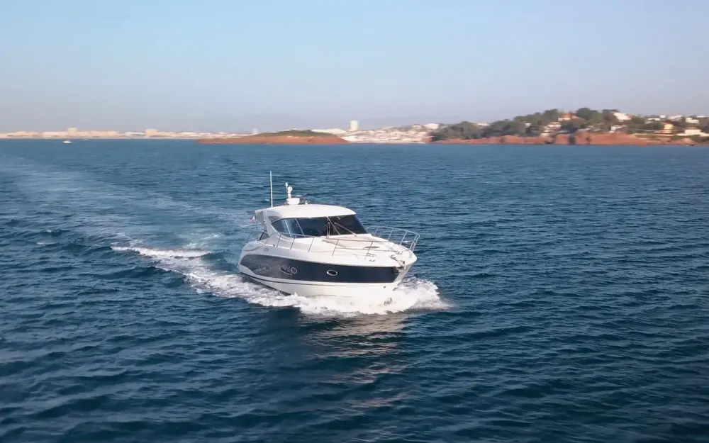 slider 1 Azimut Atlantis 40