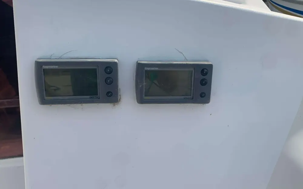 slider 13 Jeanneau Sun Dream 28