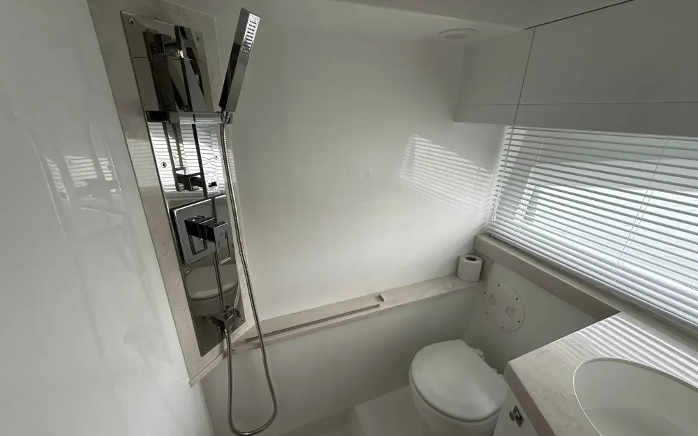 slider 19 Galeon  405 HTL