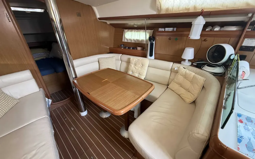 slider 17 Jeanneau Sun Odyssey 39 i