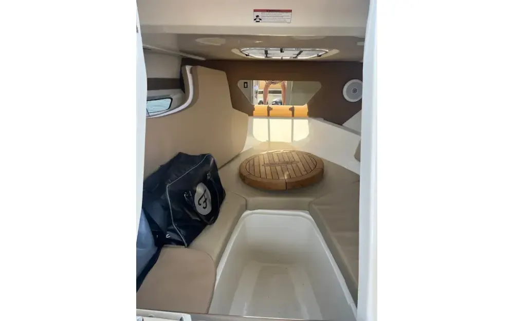 slider 3 Sea Ray  230 Sun Sport