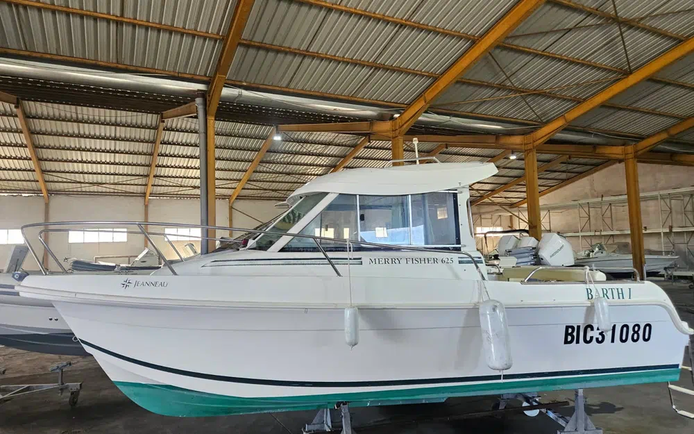 slider 6 Jeanneau Merry Fisher 625