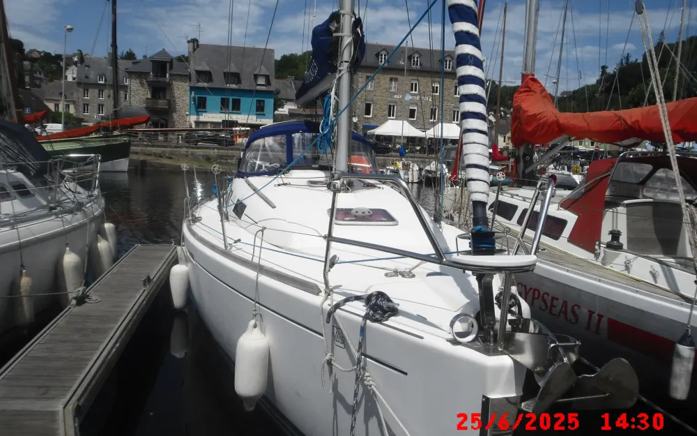 slider 0 Dufour  325Grand Large
