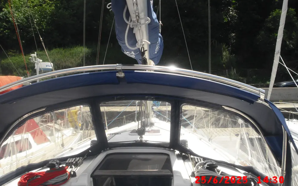 slider 1 Dufour  325Grand Large