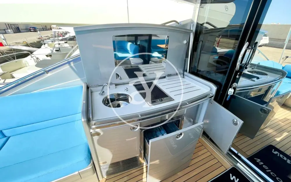 slider 34 Princess  V70