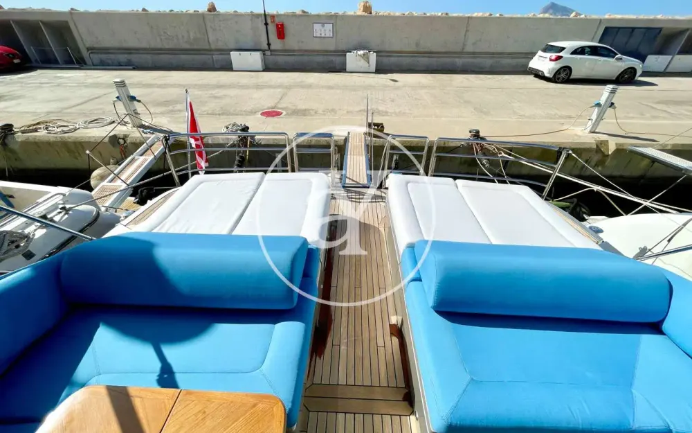 slider 46 Princess  V70