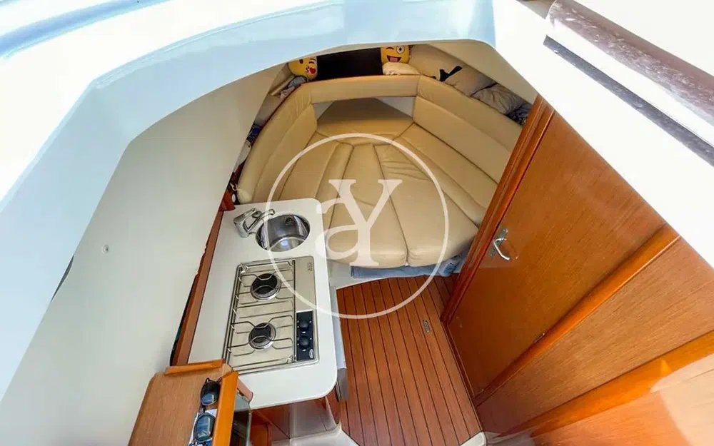 slider 9 Jeanneau Cap Camarat 925