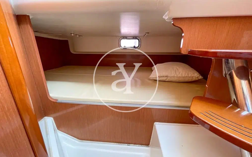 slider 6 Jeanneau Cap Camarat 925