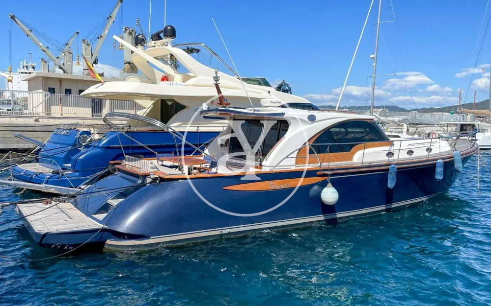 slider 0 Franchini Yachts Emozione 55 Fly