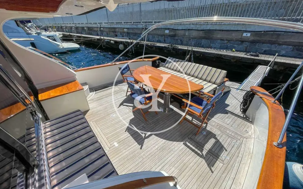 slider 14 Franchini Yachts Emozione 55 Fly