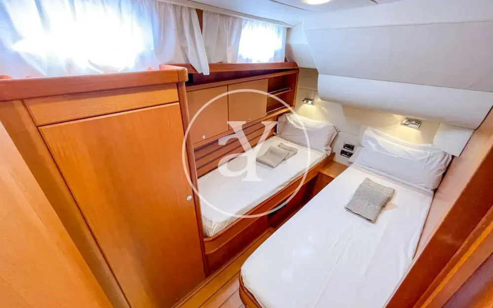 slider 16 Franchini Yachts Emozione 55 Fly