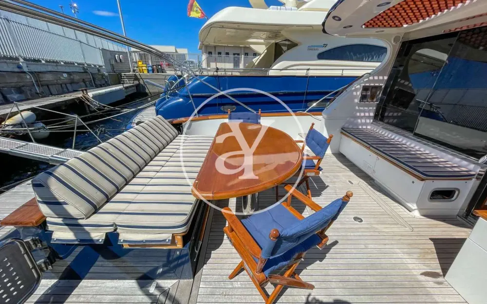 slider 35 Franchini Yachts Emozione 55 Fly