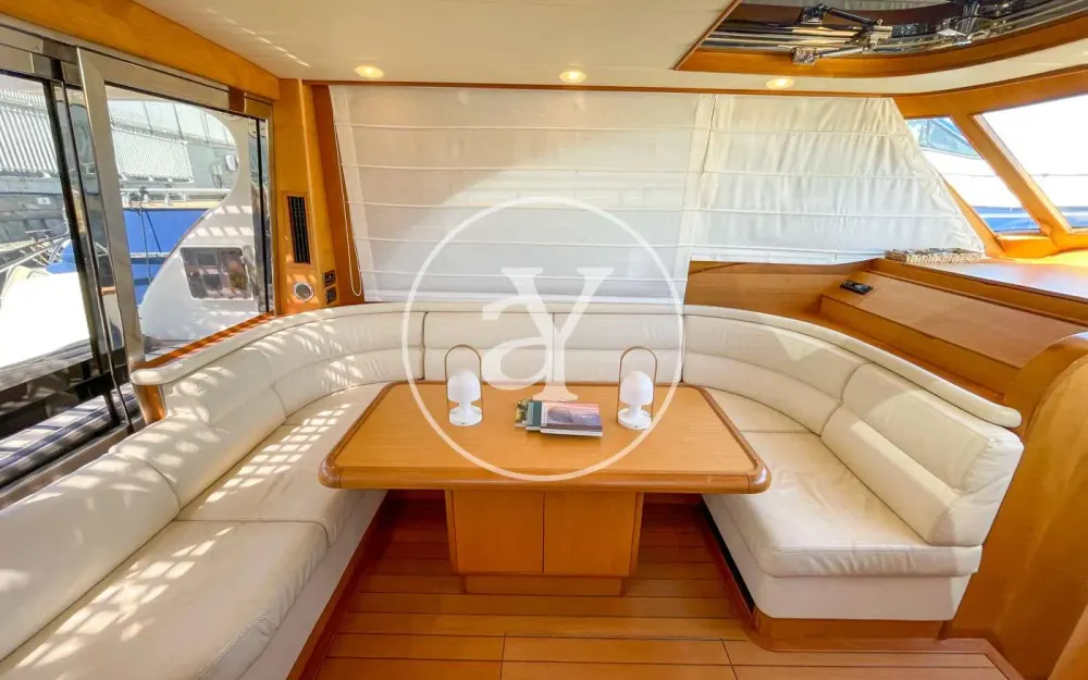 slider 4 Franchini Yachts Emozione 55 Fly