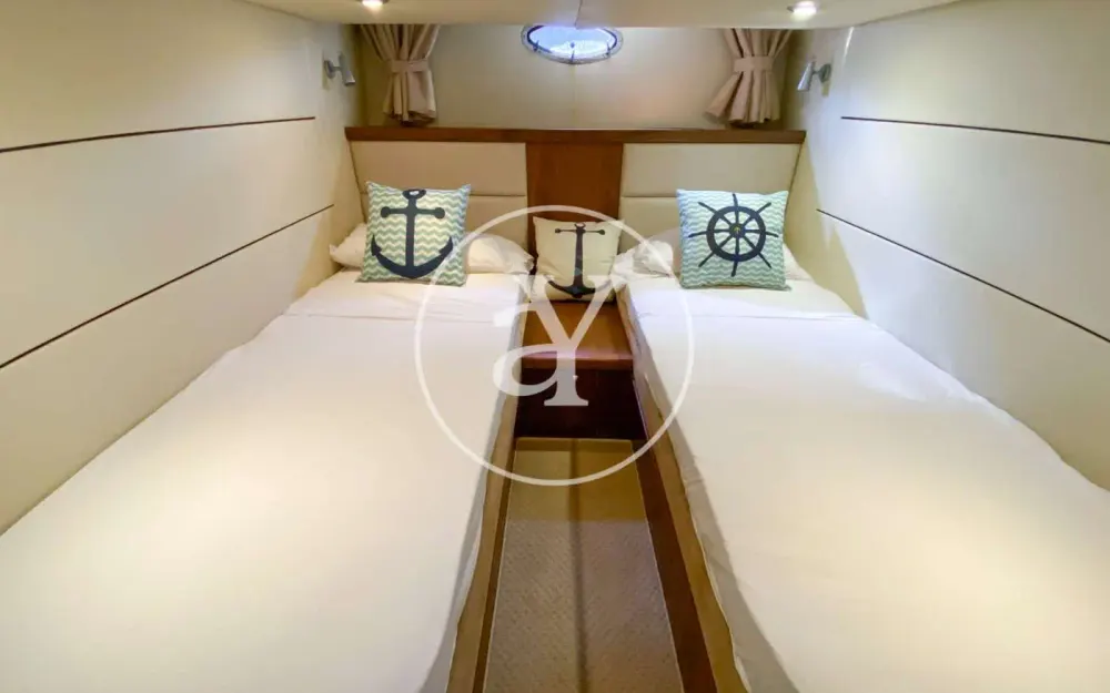 slider 3 Sunseeker Portofino 47