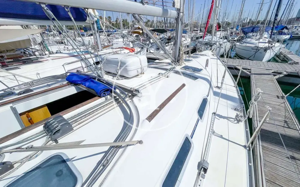 slider 12 Beneteau Oceanis 393 Clipper