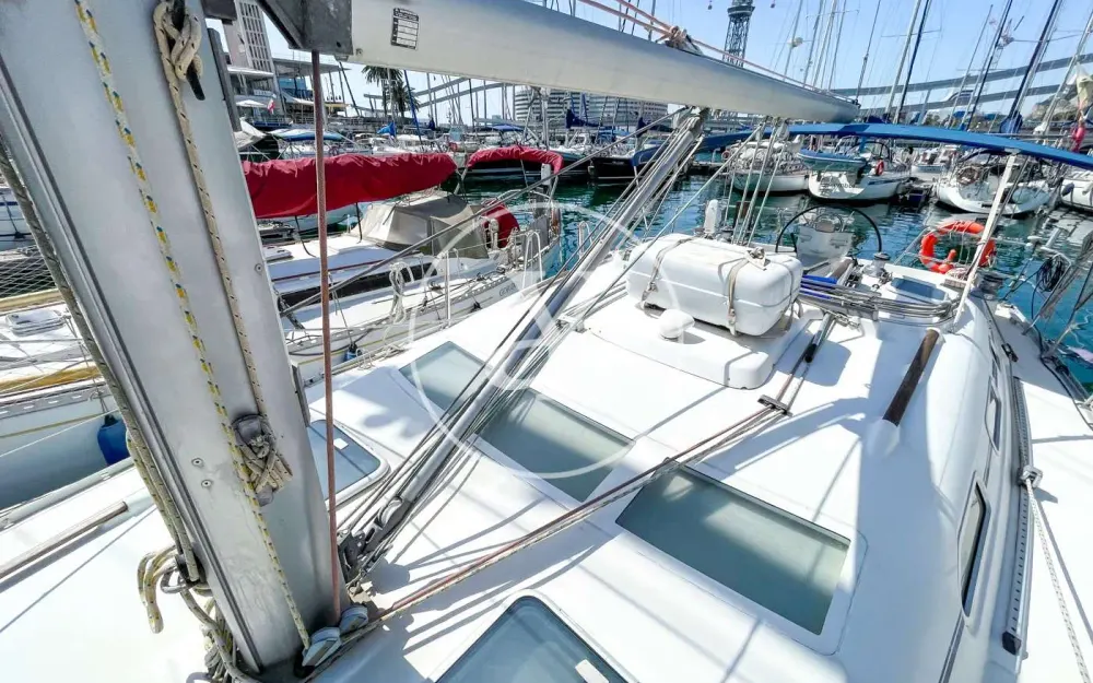 slider 6 Beneteau Oceanis 393 Clipper