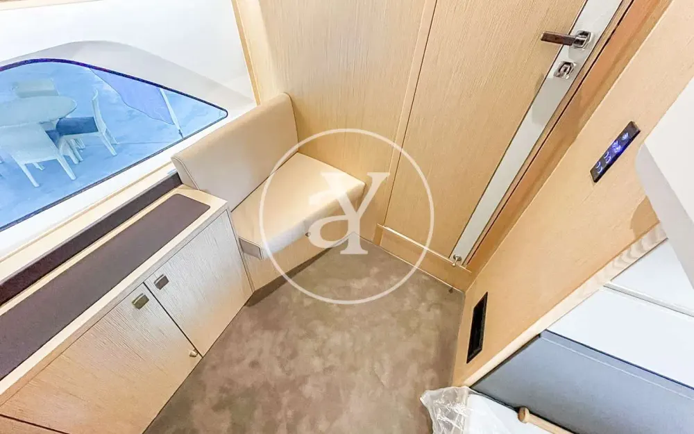 slider 22 Sealine  S430