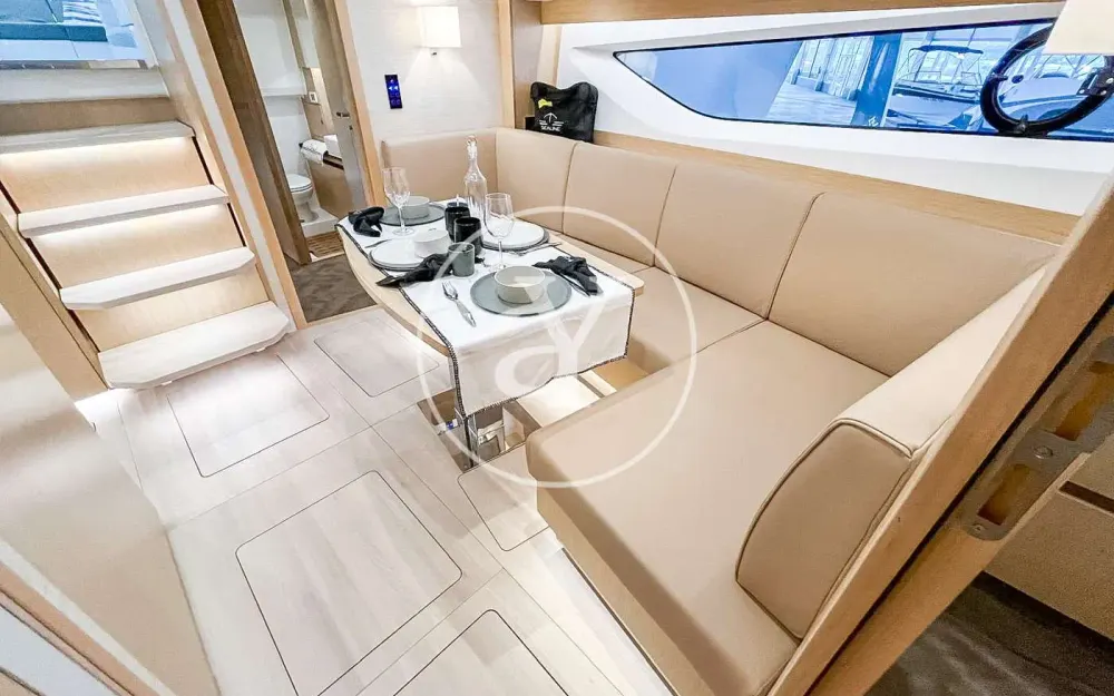 slider 40 Sealine  S430