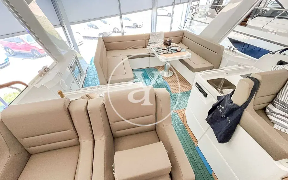slider 51 Sealine  S430