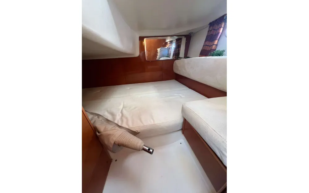 slider 14 Jeanneau Prestige 34 Open