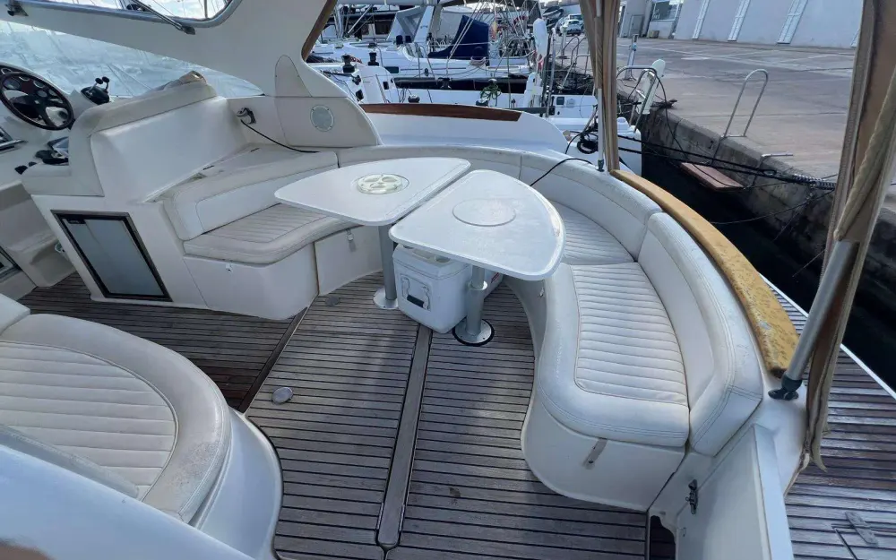 slider 20 Jeanneau Prestige 34 Open