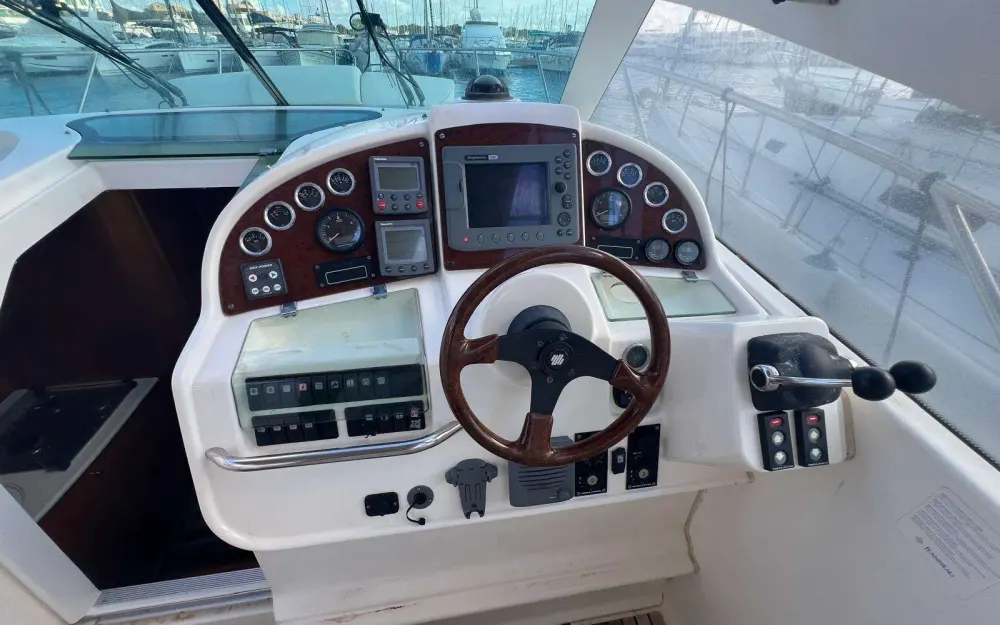 slider 8 Jeanneau Prestige 34 Open