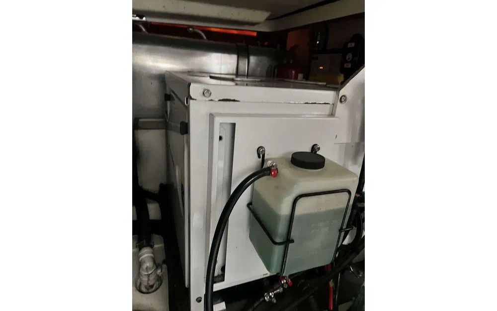 slider 9 Jeanneau Prestige 390