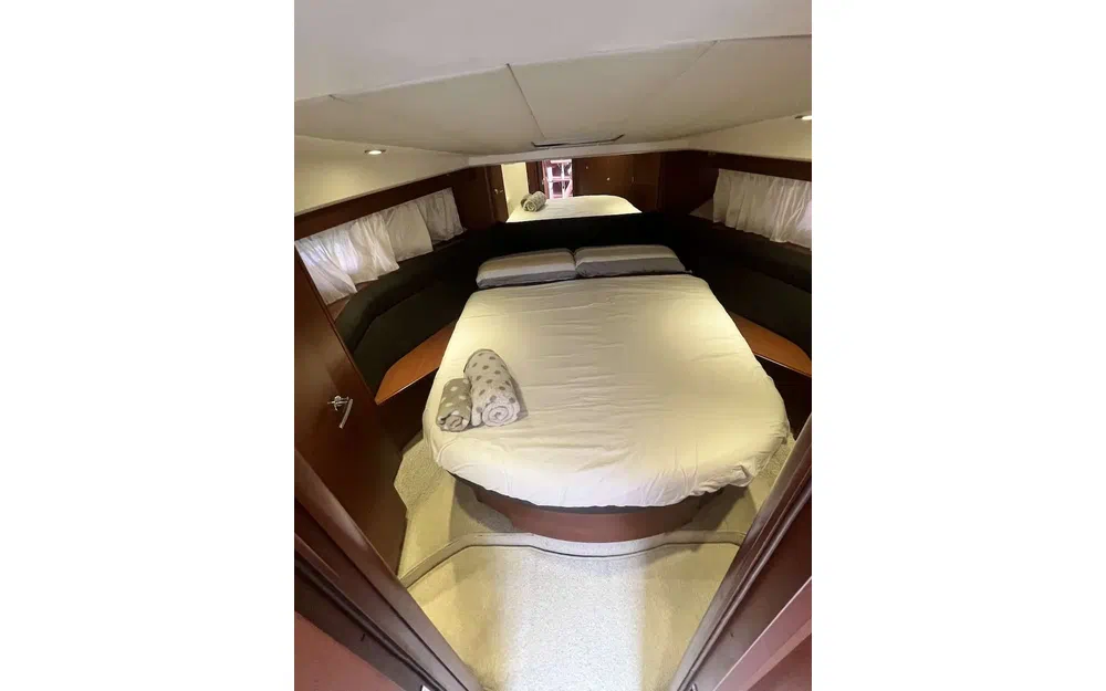 slider 18 Jeanneau Prestige 390